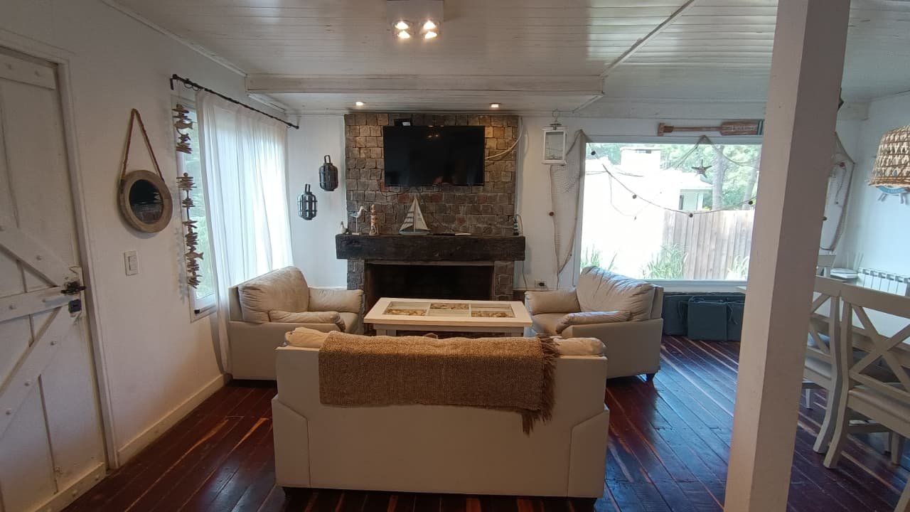 8ac7efcfaed82d0c5f47ffefe9b3f30a