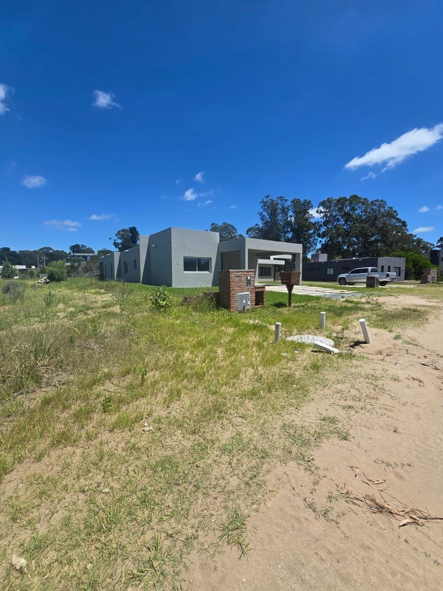 8fe4631f557f891379994af0175c4441