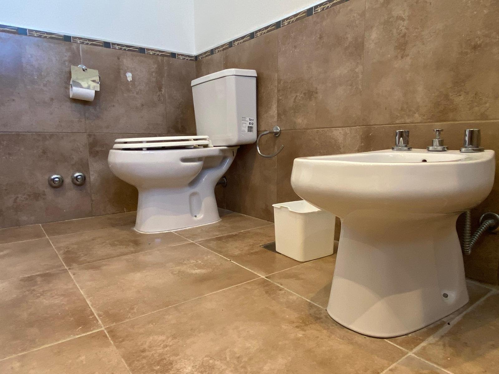 915ff3e403e01987a874127ee6362c0a