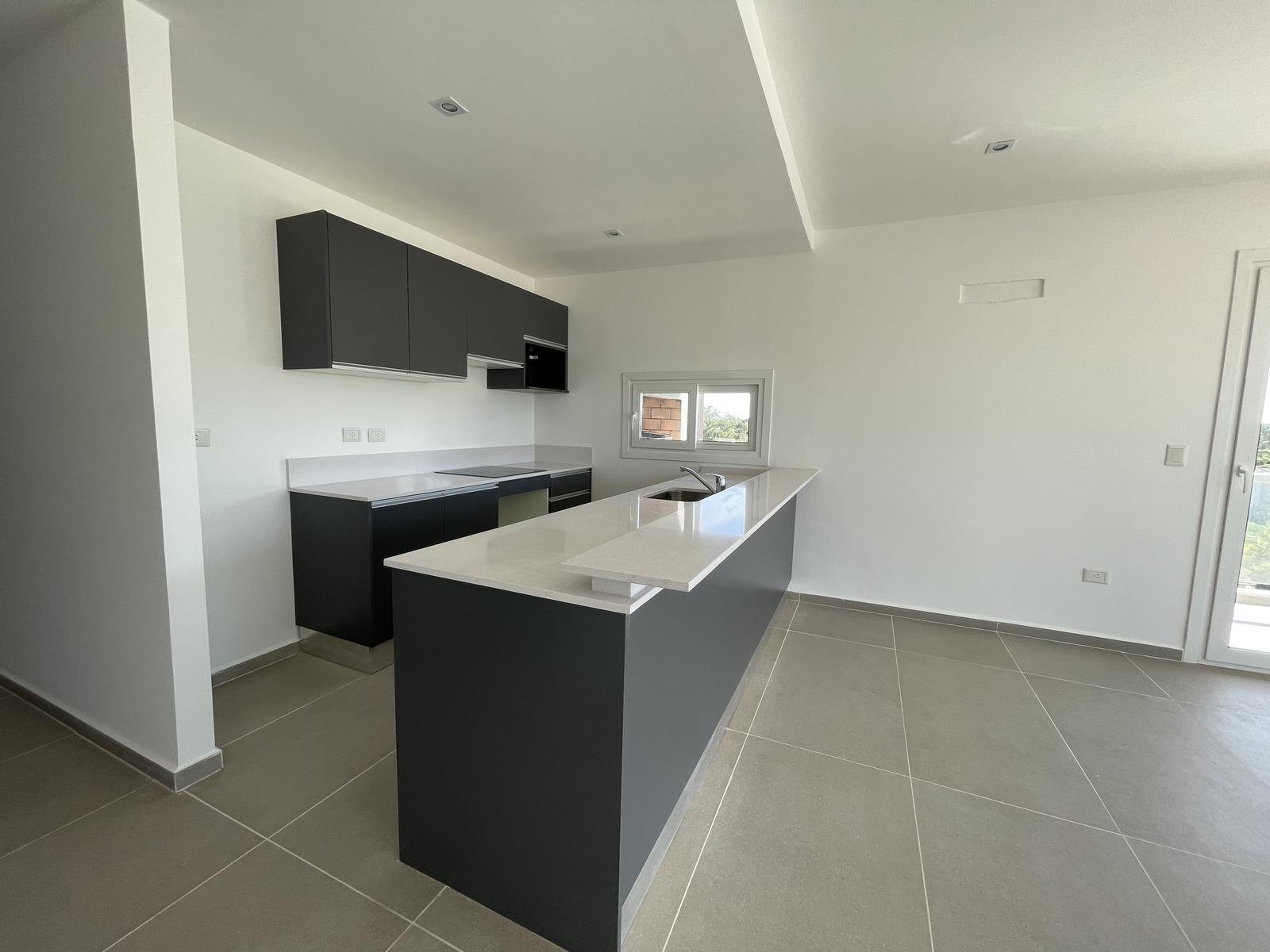 9365f06b7d35e57081df0c0fbada9e52