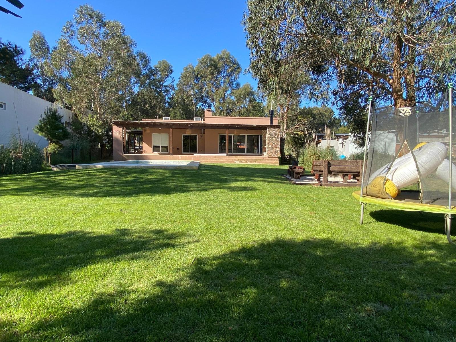 93db7acd0b094a72048f99d60cb7bb6d