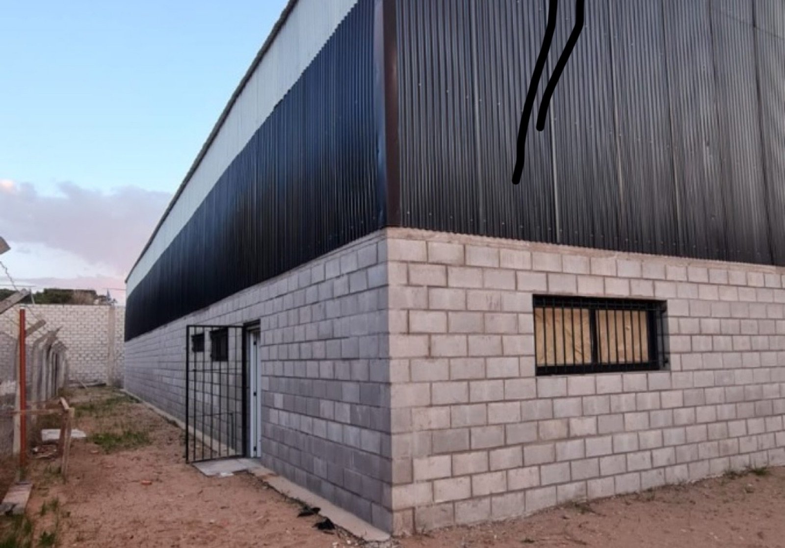 93e991a48143834f46af26003d2e889d