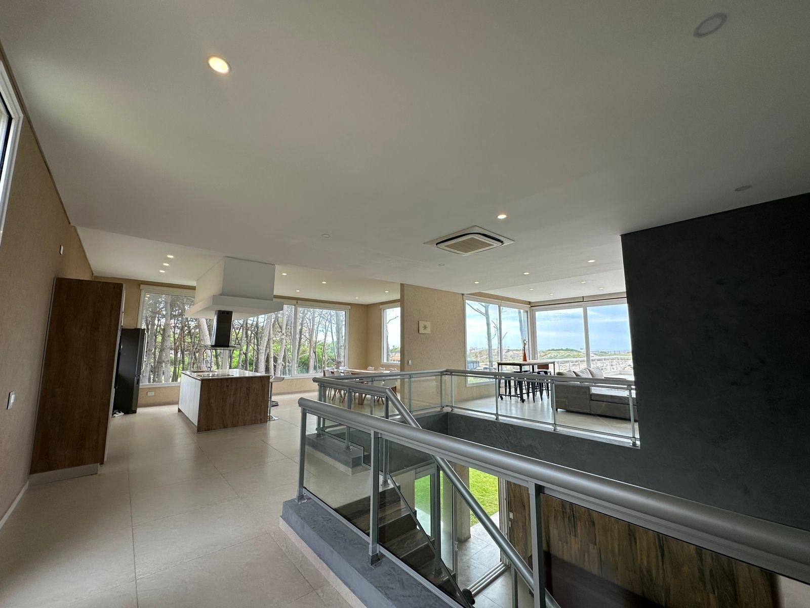 93fd682c23fd772138720ff73762368e