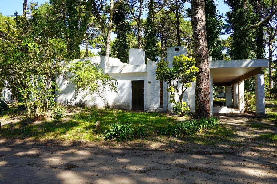 96a6b9106ff093dc000ca571336105bd