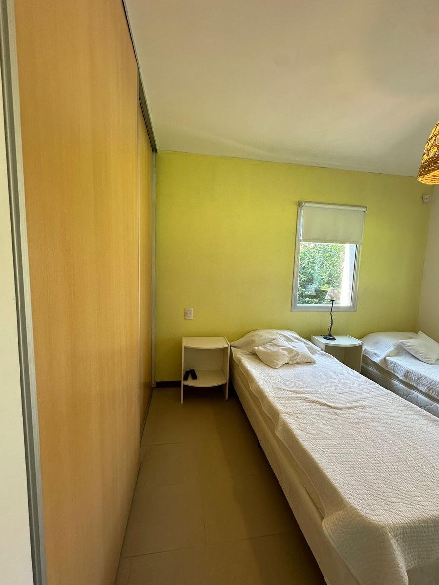 9b9d1b6d00fedfdb23d0f0830adabefe