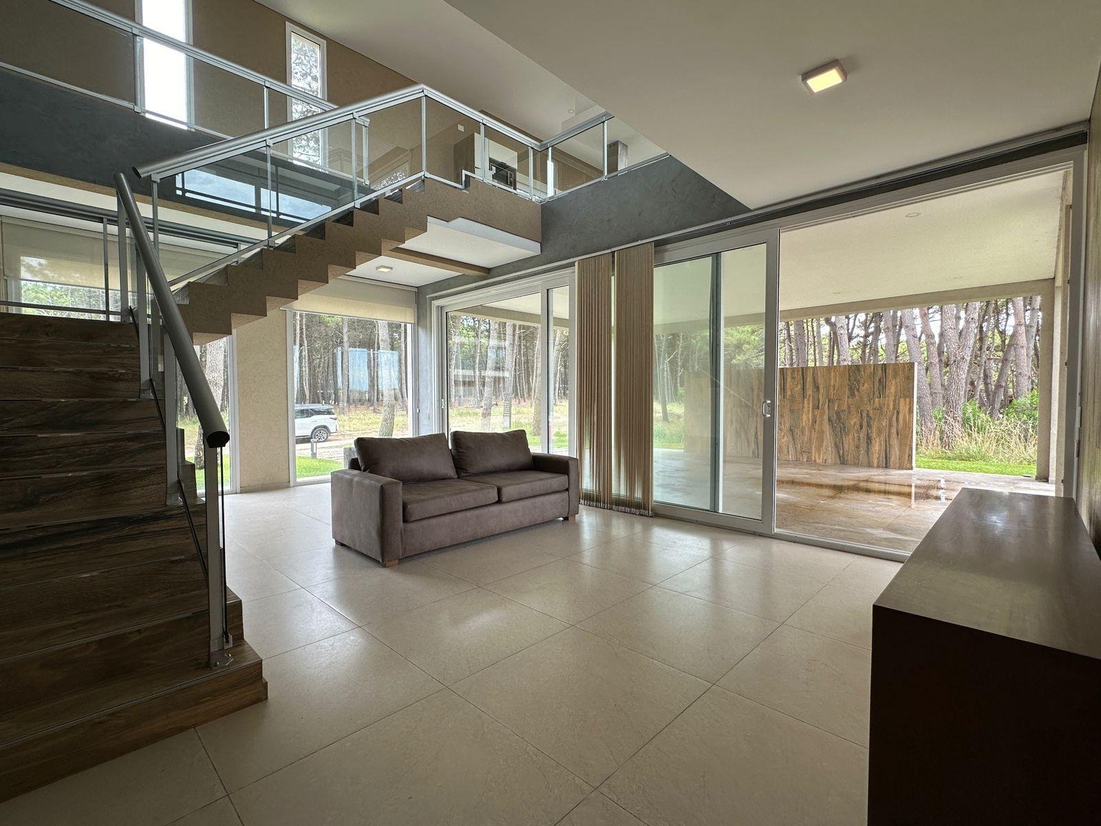 9e5f0d7cad97e302b75df0ee6096d325