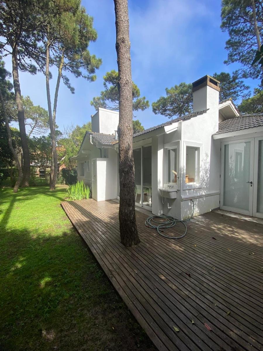 a4dce3e3570ddf8971f5de3c1ebeccd9