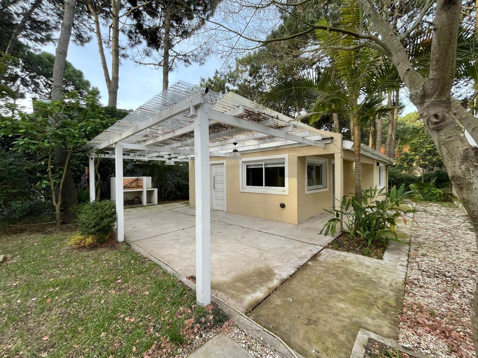 a69bf7e2f62a79dcacb3d42fef47d673