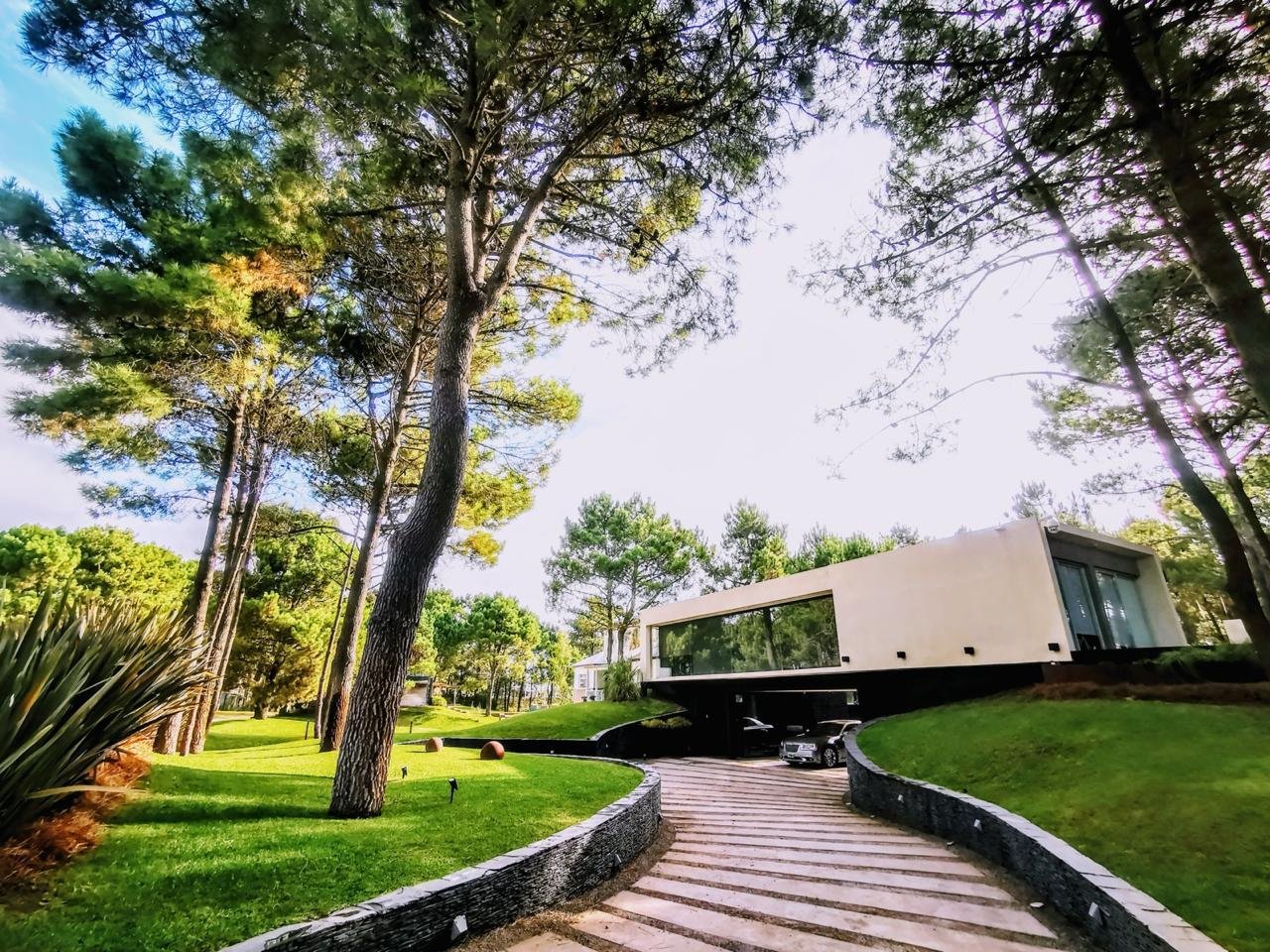 a7e1de651f08ddad984d9a694ad9c925