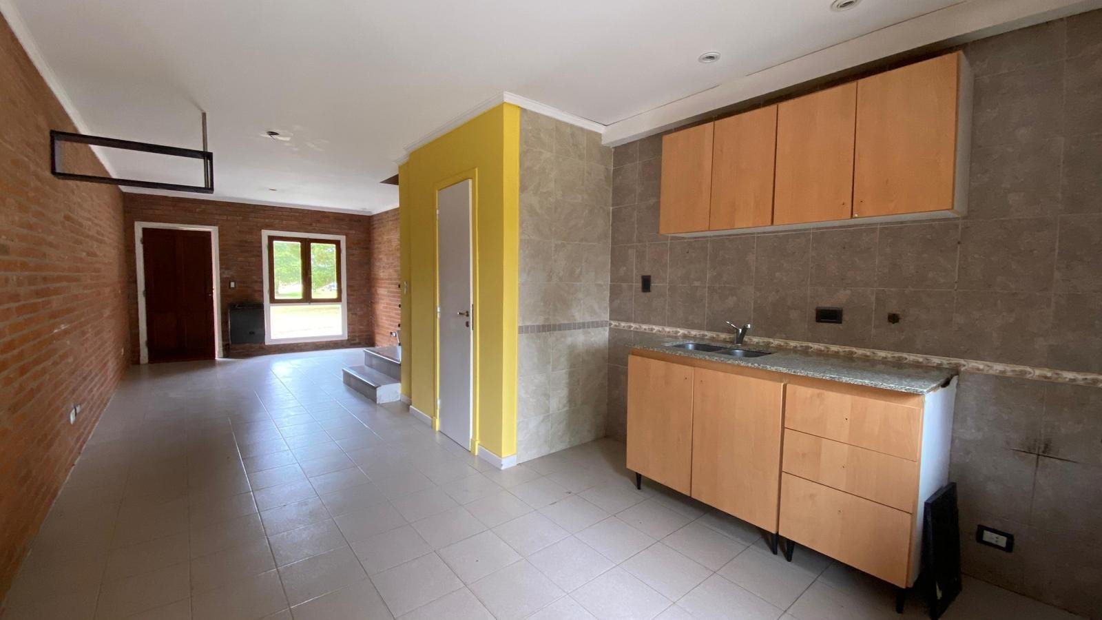 aa0282db2dfed09d7f76ee609f3b3581