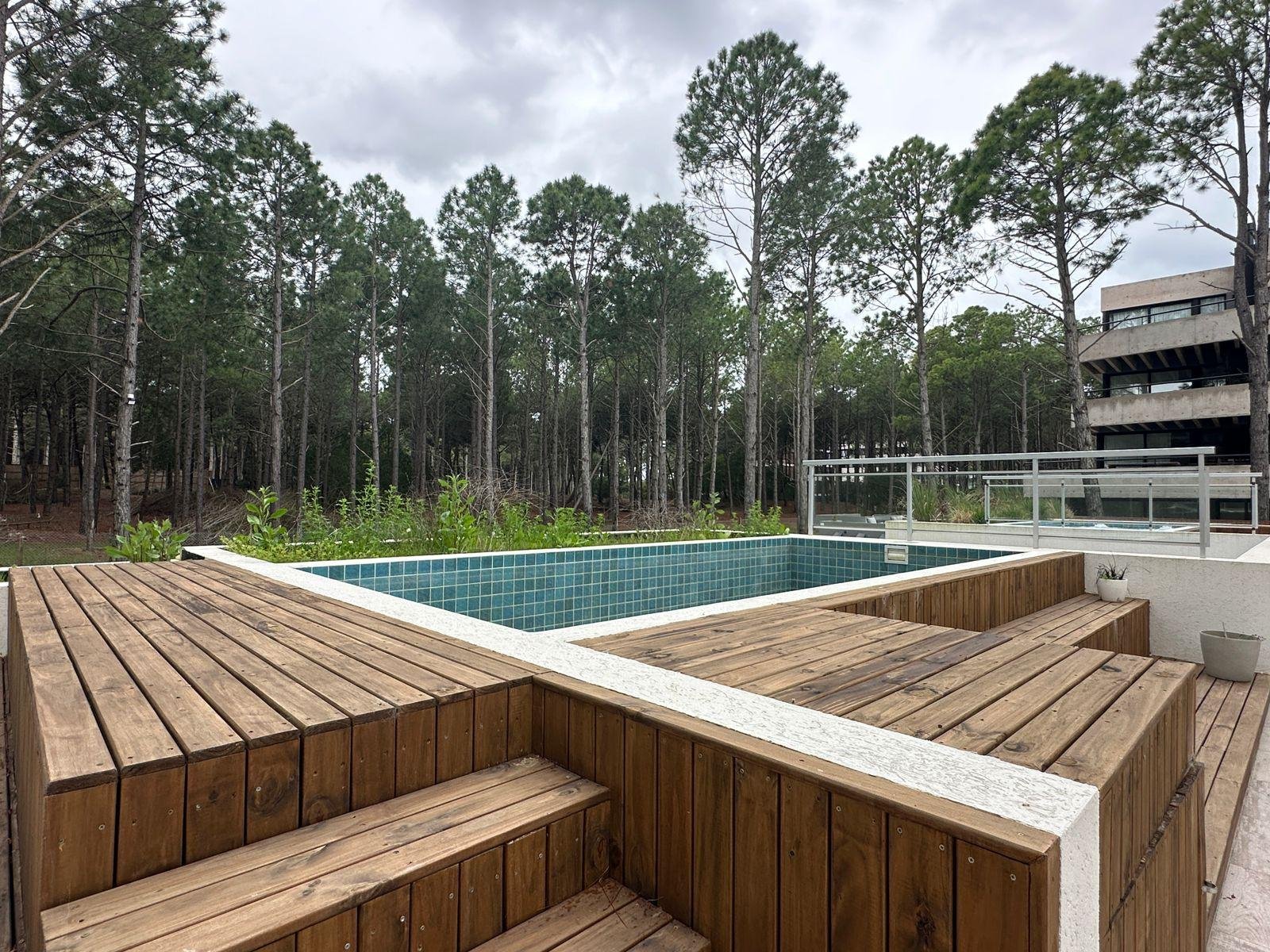 aae2160d73826757c47fb3cc9d2c43b3