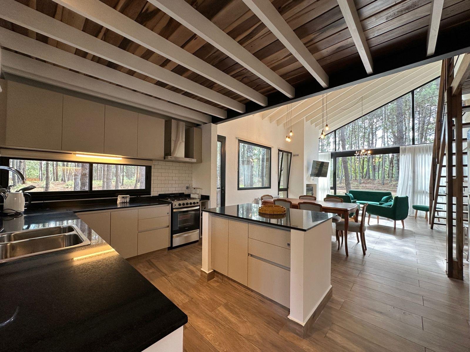 b6171f379f981bd97e827245a025a14e