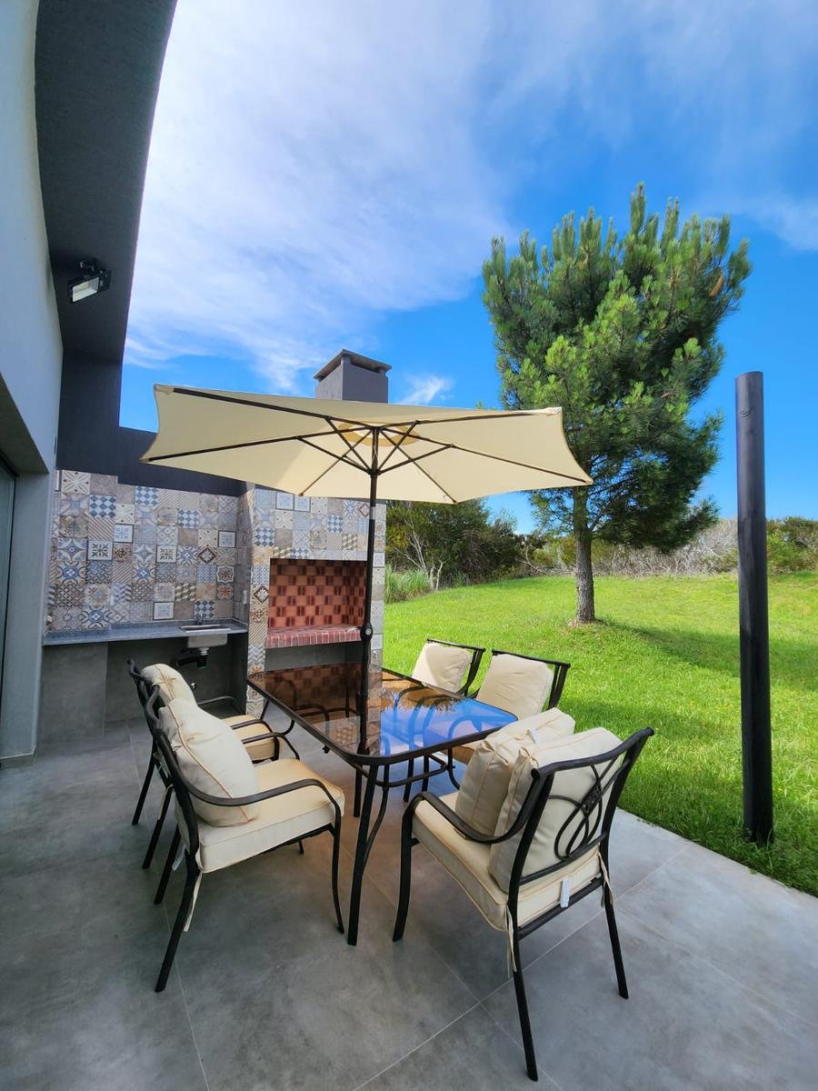 b6253a7be3766f455706fa2b520e2069