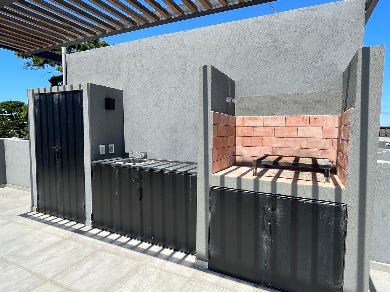 b75d061ff66c075a20d7c7ba947d83e7