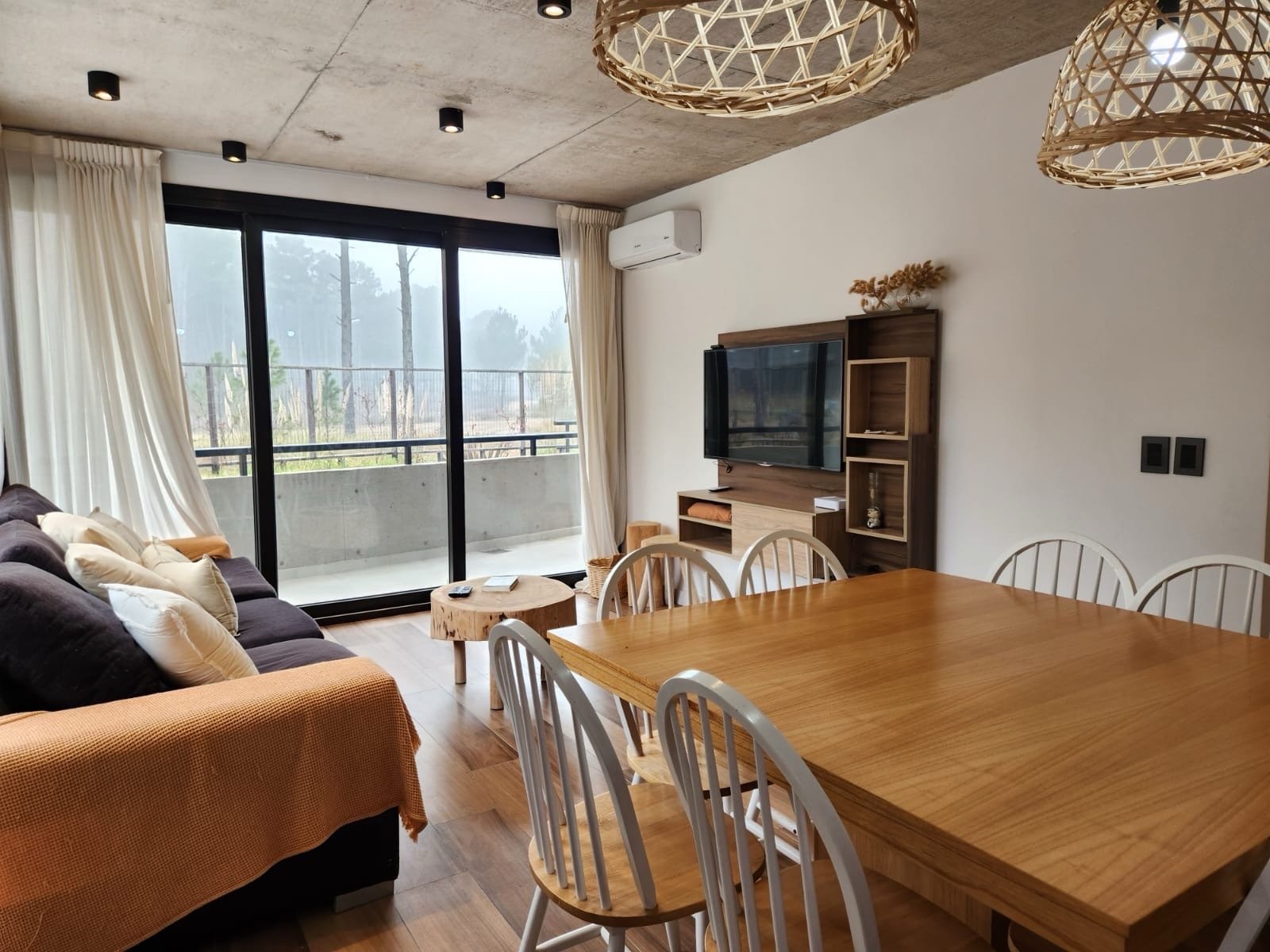 b7ae89ed8fd9621b3d581870153425a4