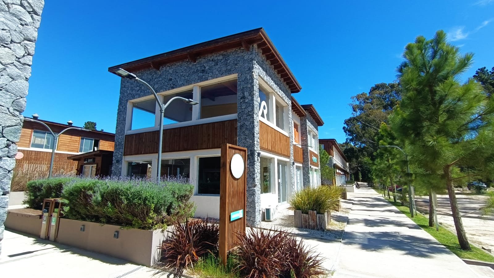 bbebbb14333842b0424626a3d1efa3f3