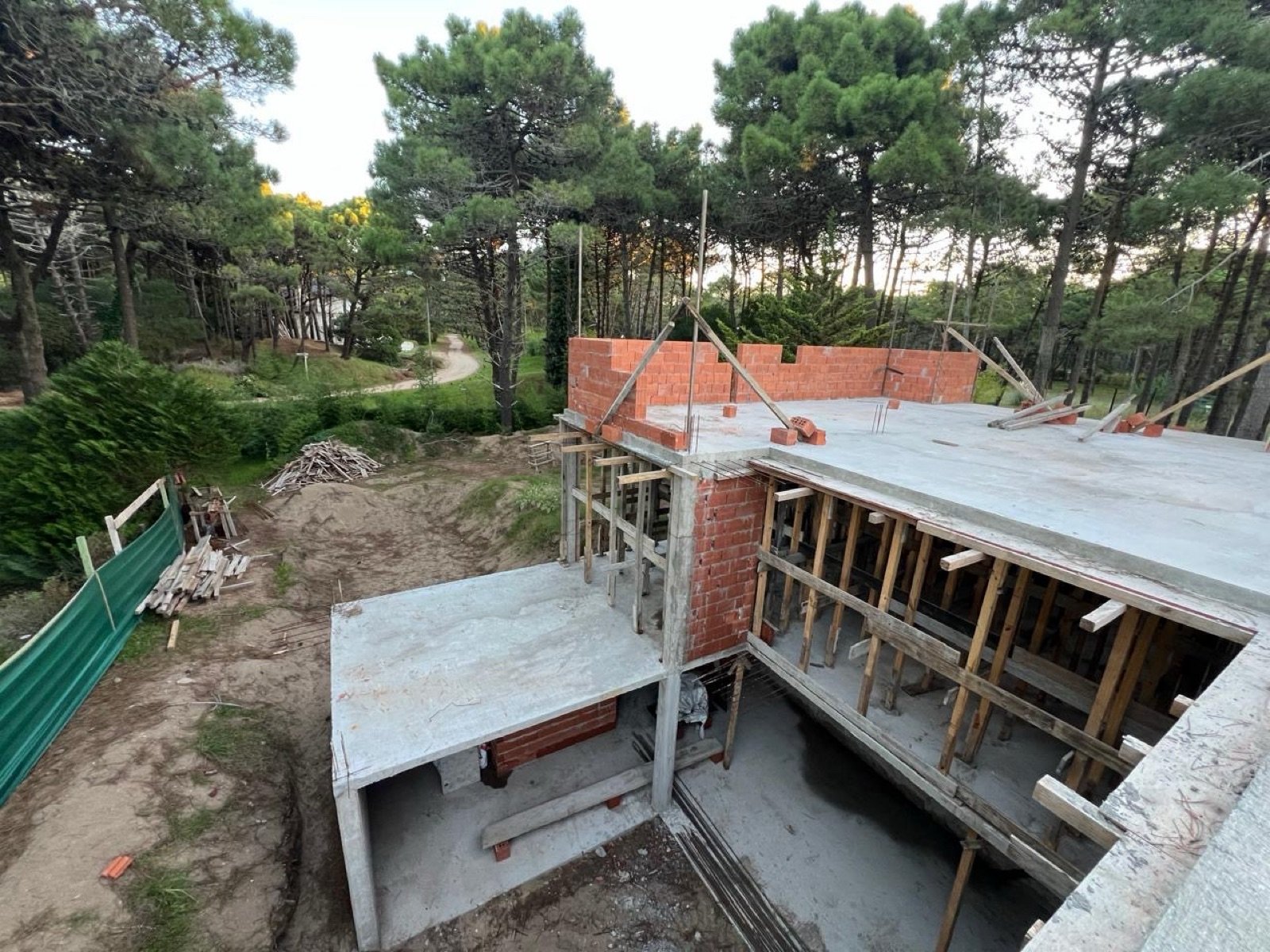 bde16fdbad8b887e8d98829364fece6e