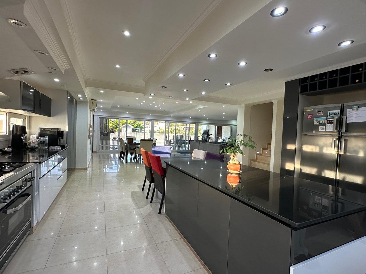 c79c3dc5db71e7a357851347e729ba83