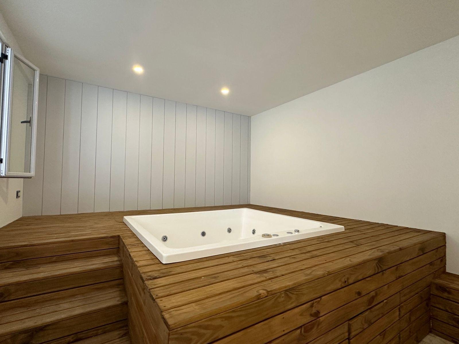 c94294bb6582019e4b4f1574e8d57d48