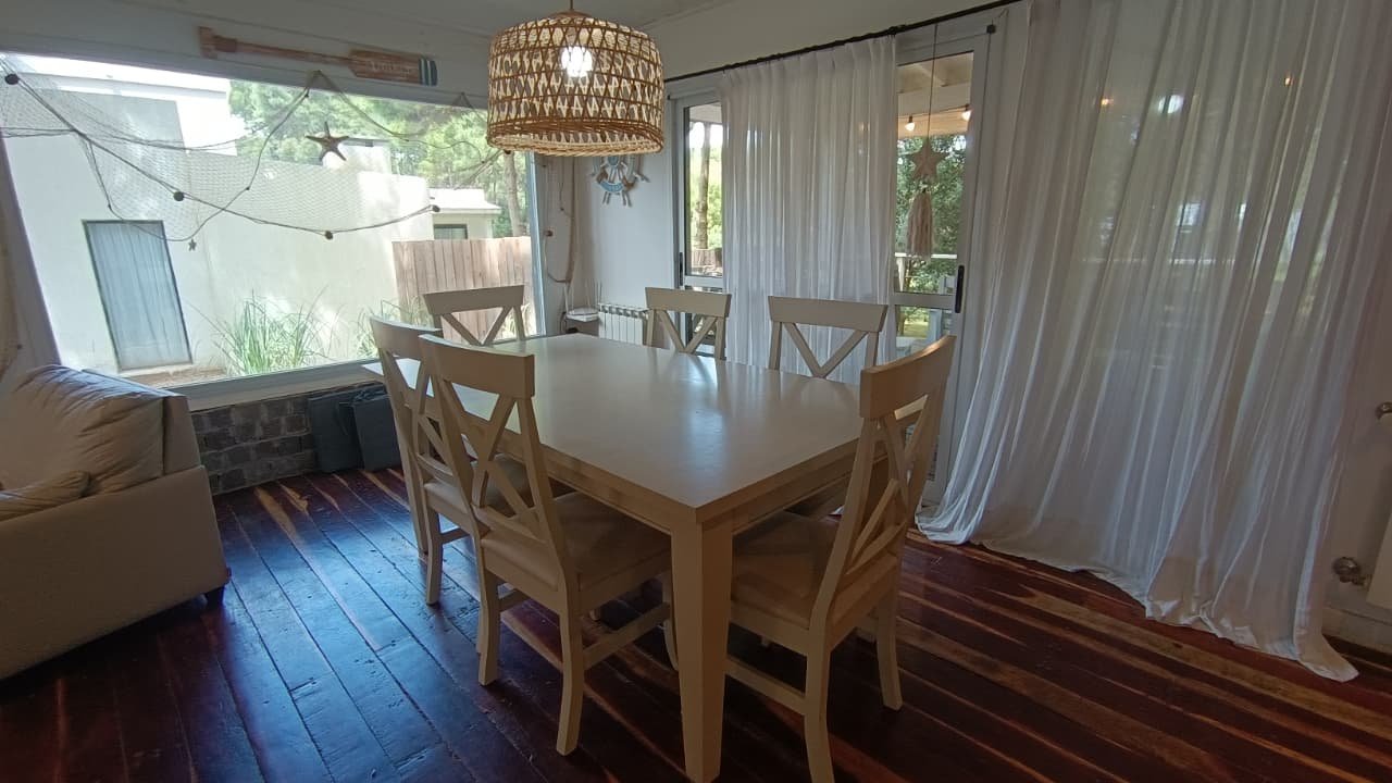 ca83387d03048f9c91a6dbaf8b968ce3