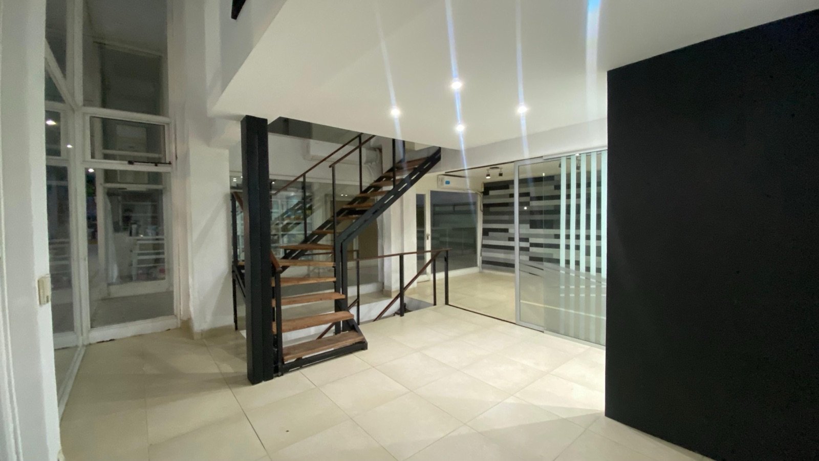 cca281d8067d0e0531cfcfc684715f99