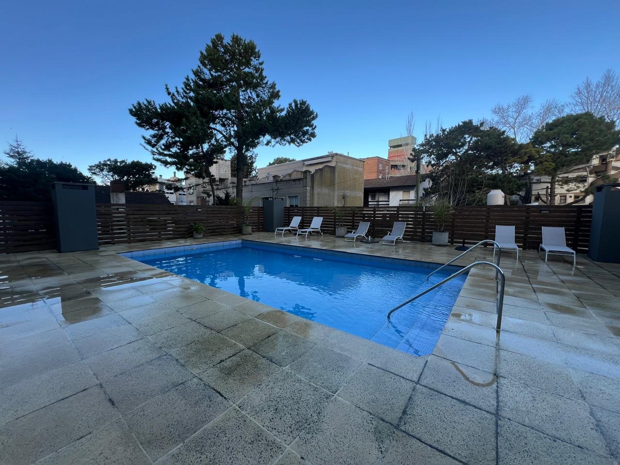 dab3a70c04f80c961dd06115dad4202e