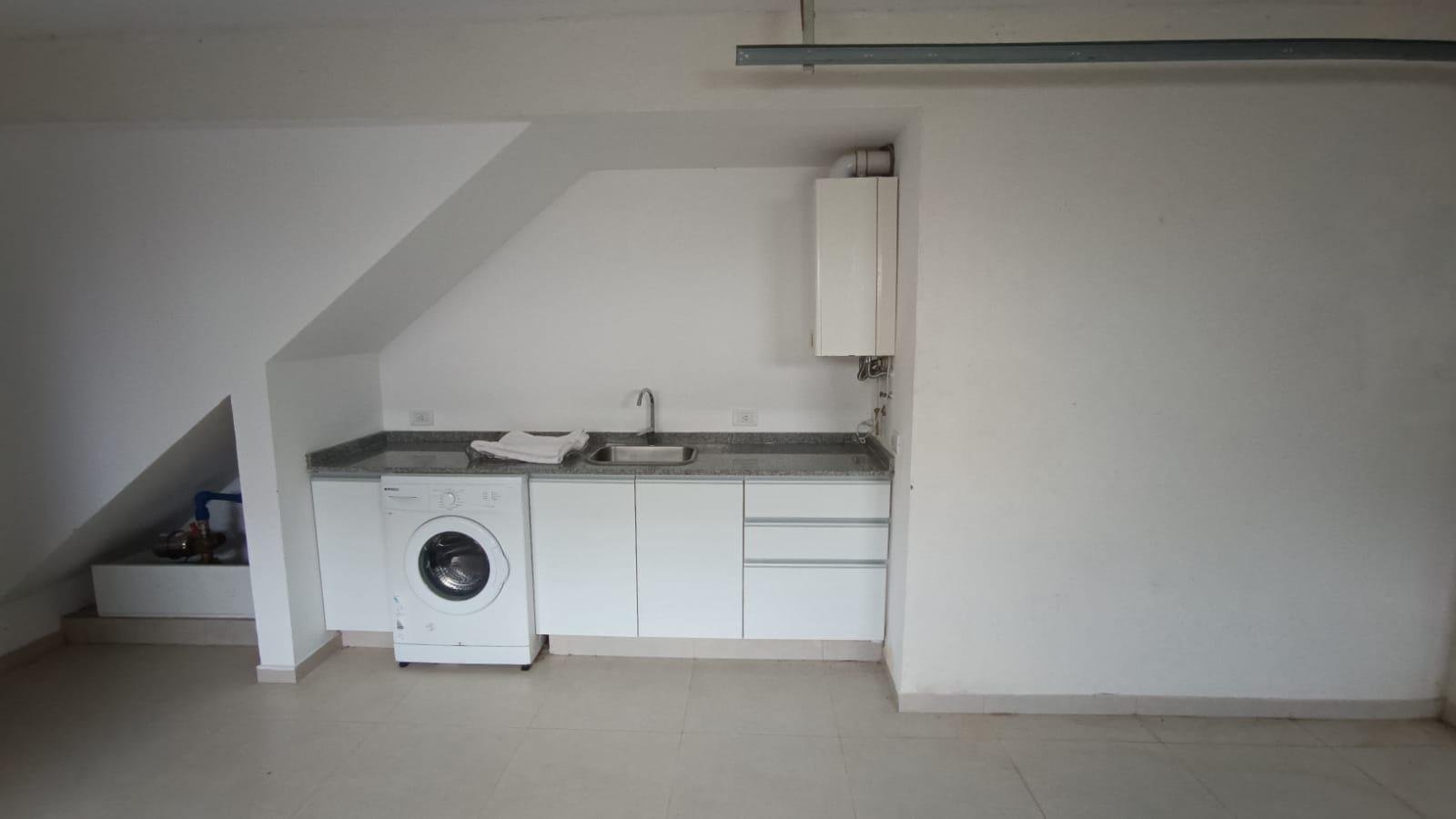 dbad66ffadfa5d60549b548ffa8de873