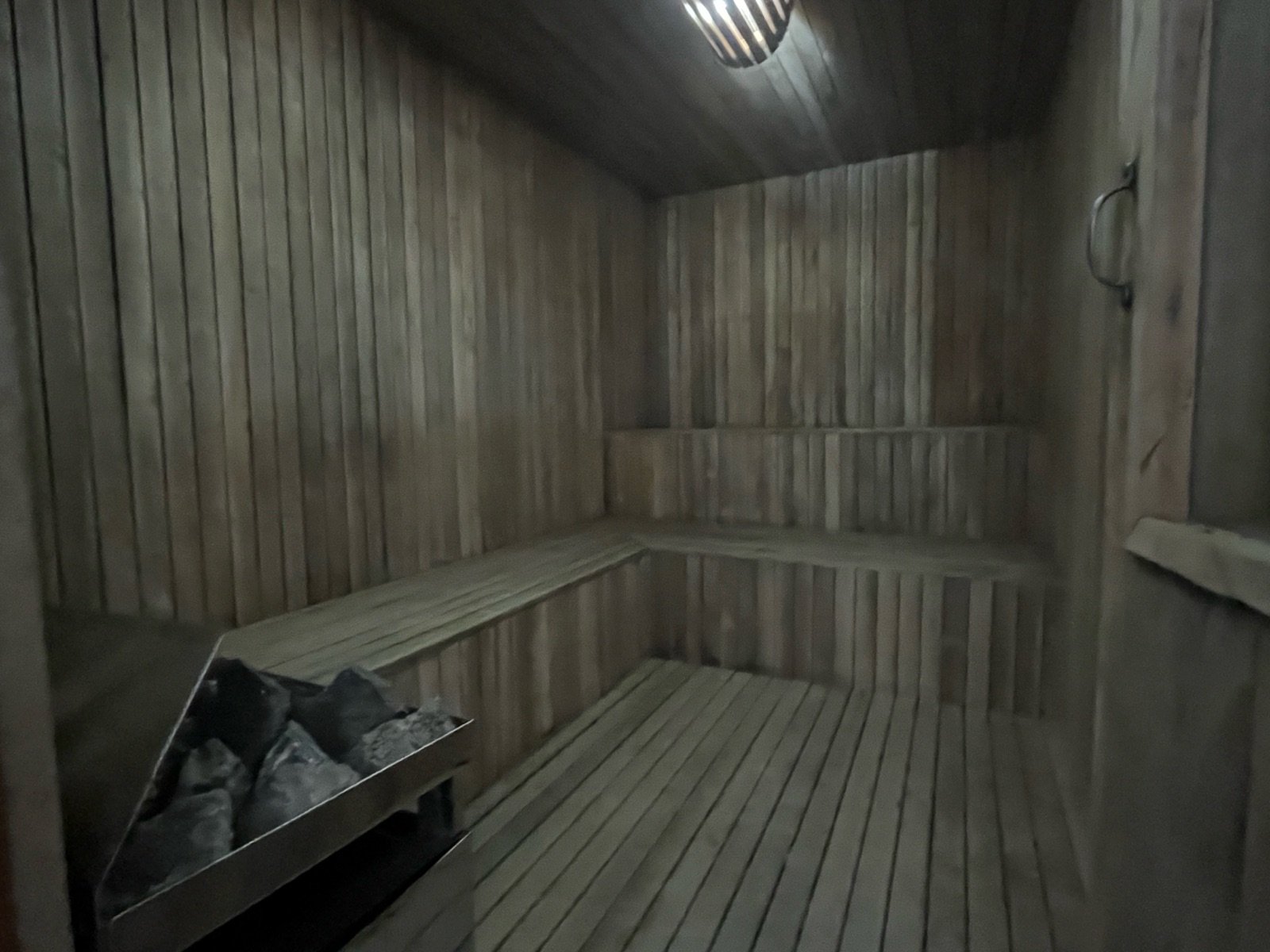 dc44c337c5b743389e10425bae38e22c