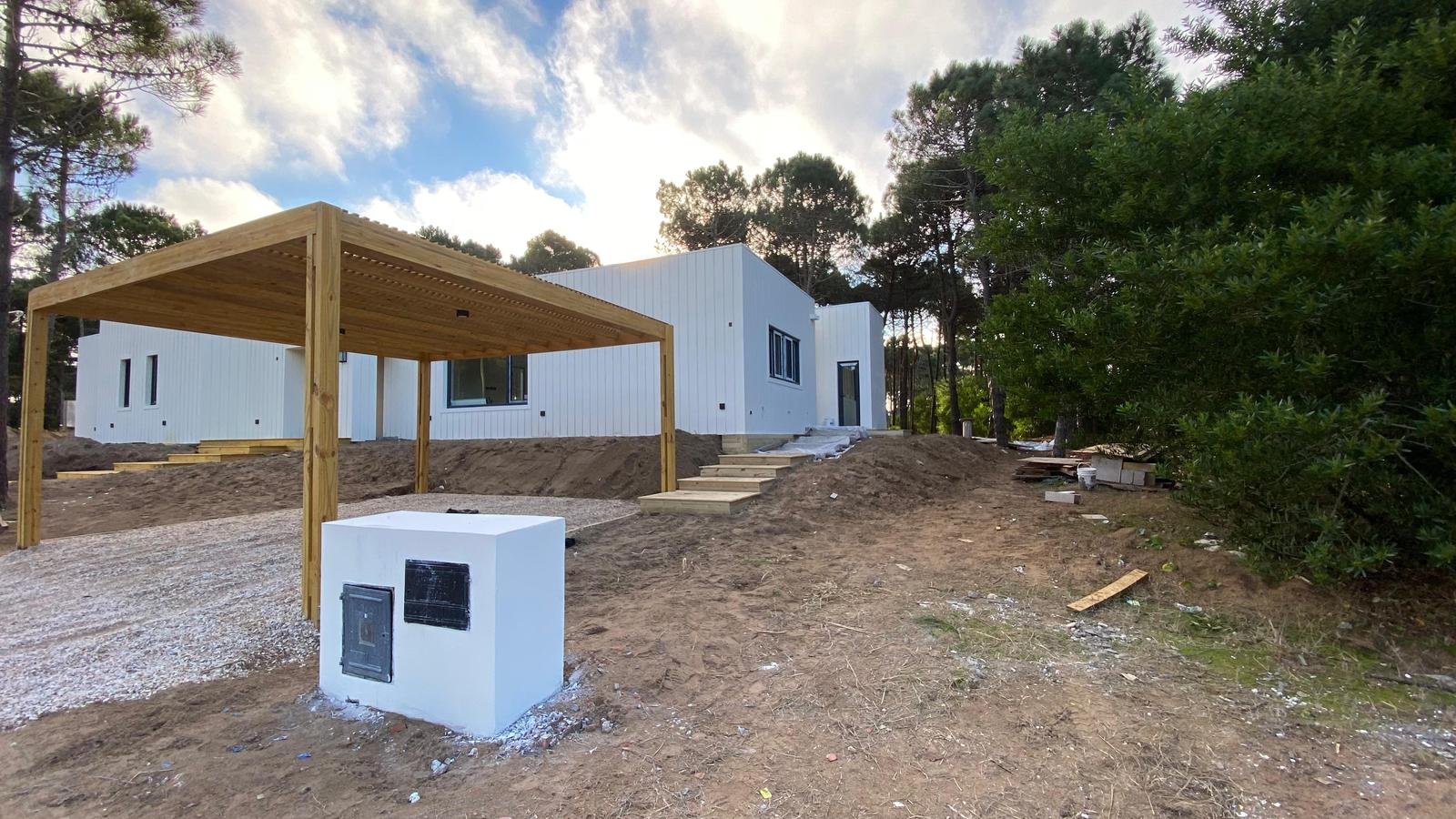 de5d15ca576fda15e01479a08d5fa8ac