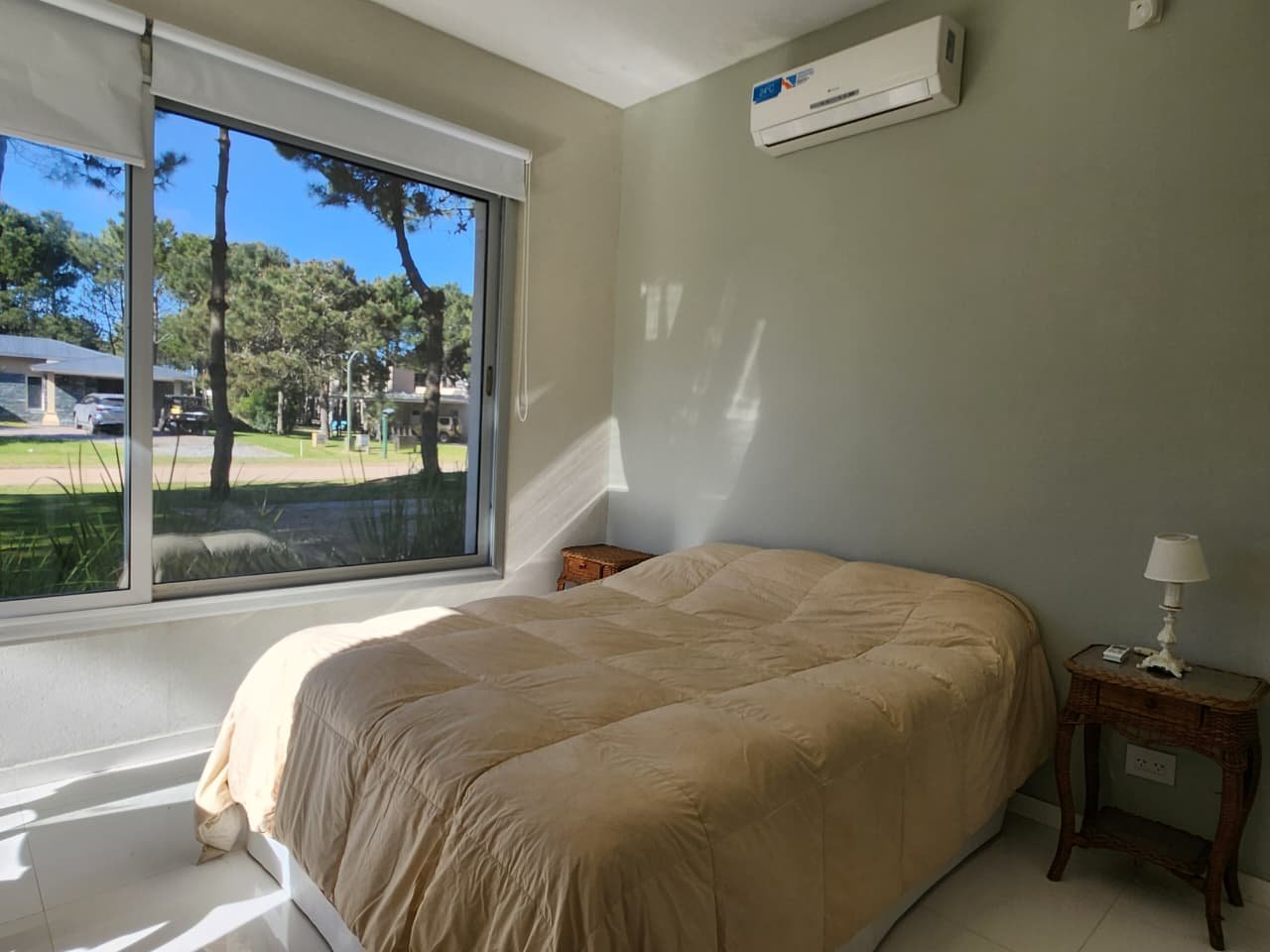 e18fb36d243fe0c3bc25f6cb5240d4f3