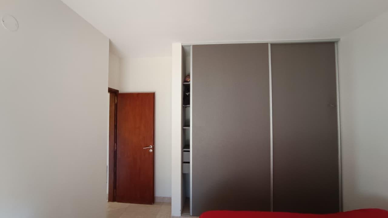 e4837bb1fa3e999e59209cf67a1bc8c6