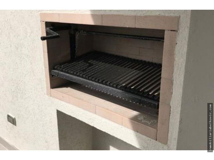 e985612b8fdec195f6b95ce591448bec