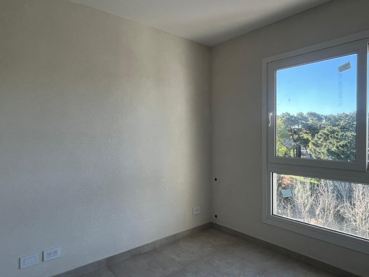 eccc5a51f14c023f9b5e351cc1c7877b