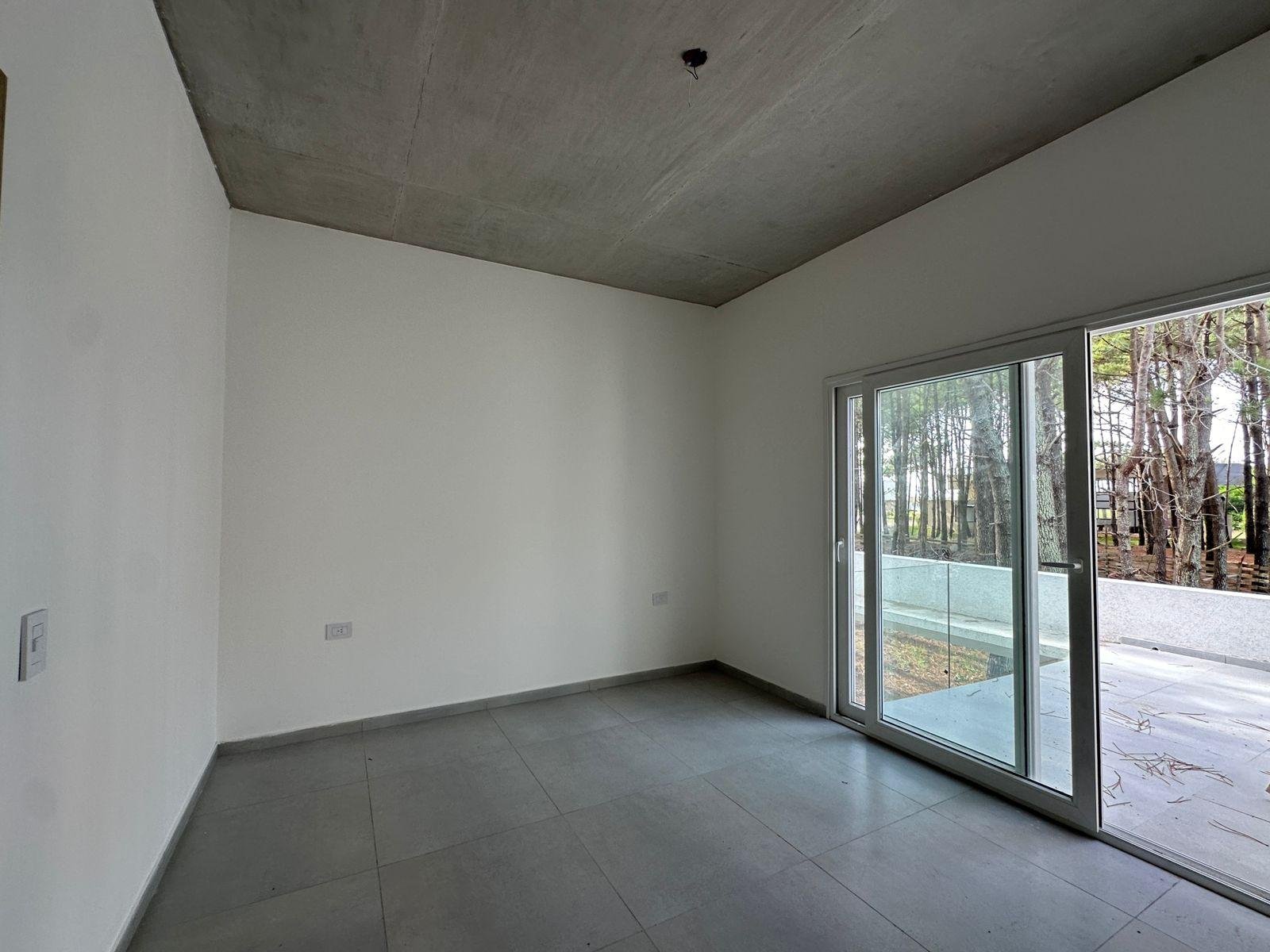 ee43d9d2b7042b1fc4f3b09f0708beb5