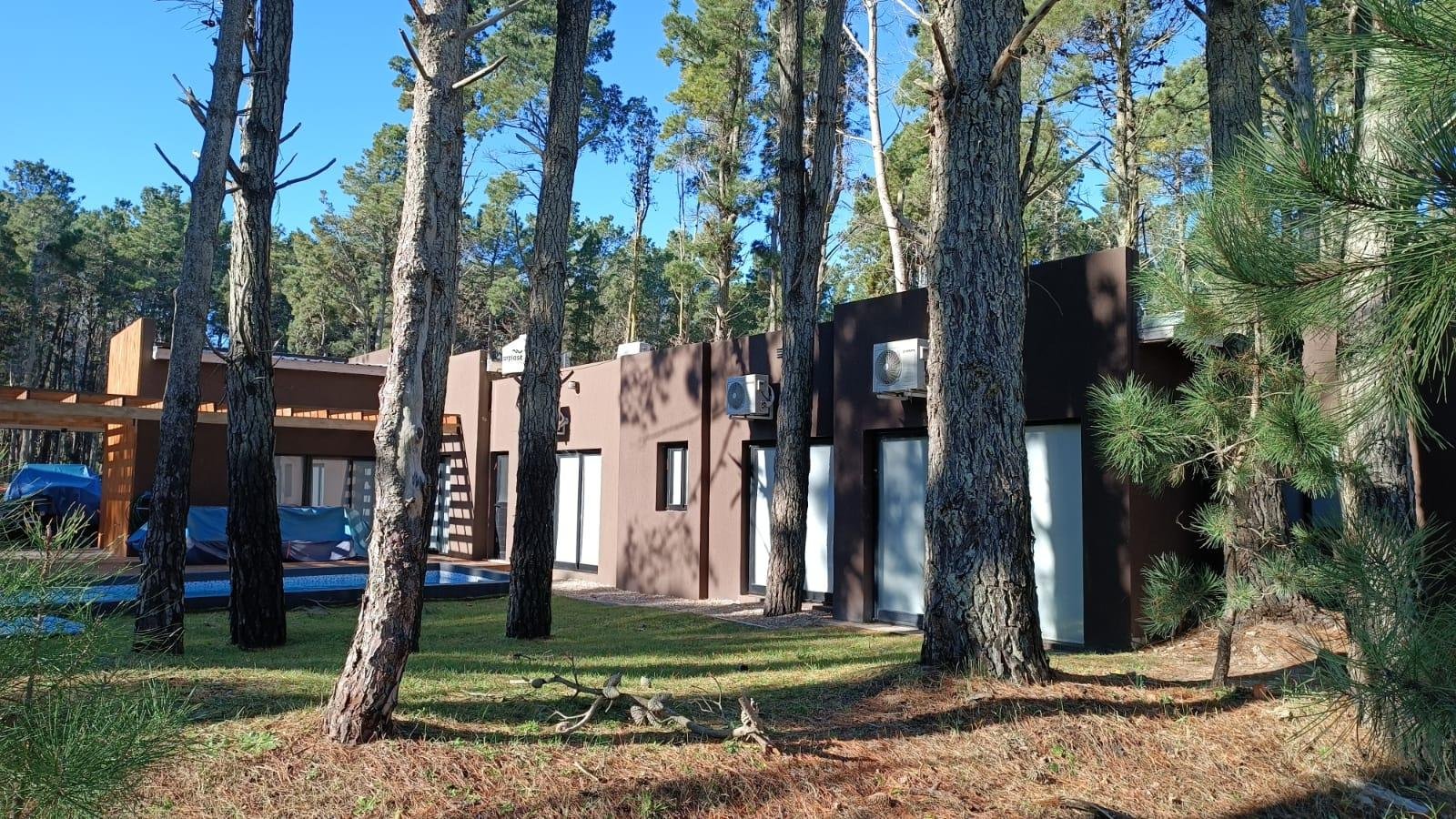 ee90ba6730e9c5c2cc83c7dab17e5b8b