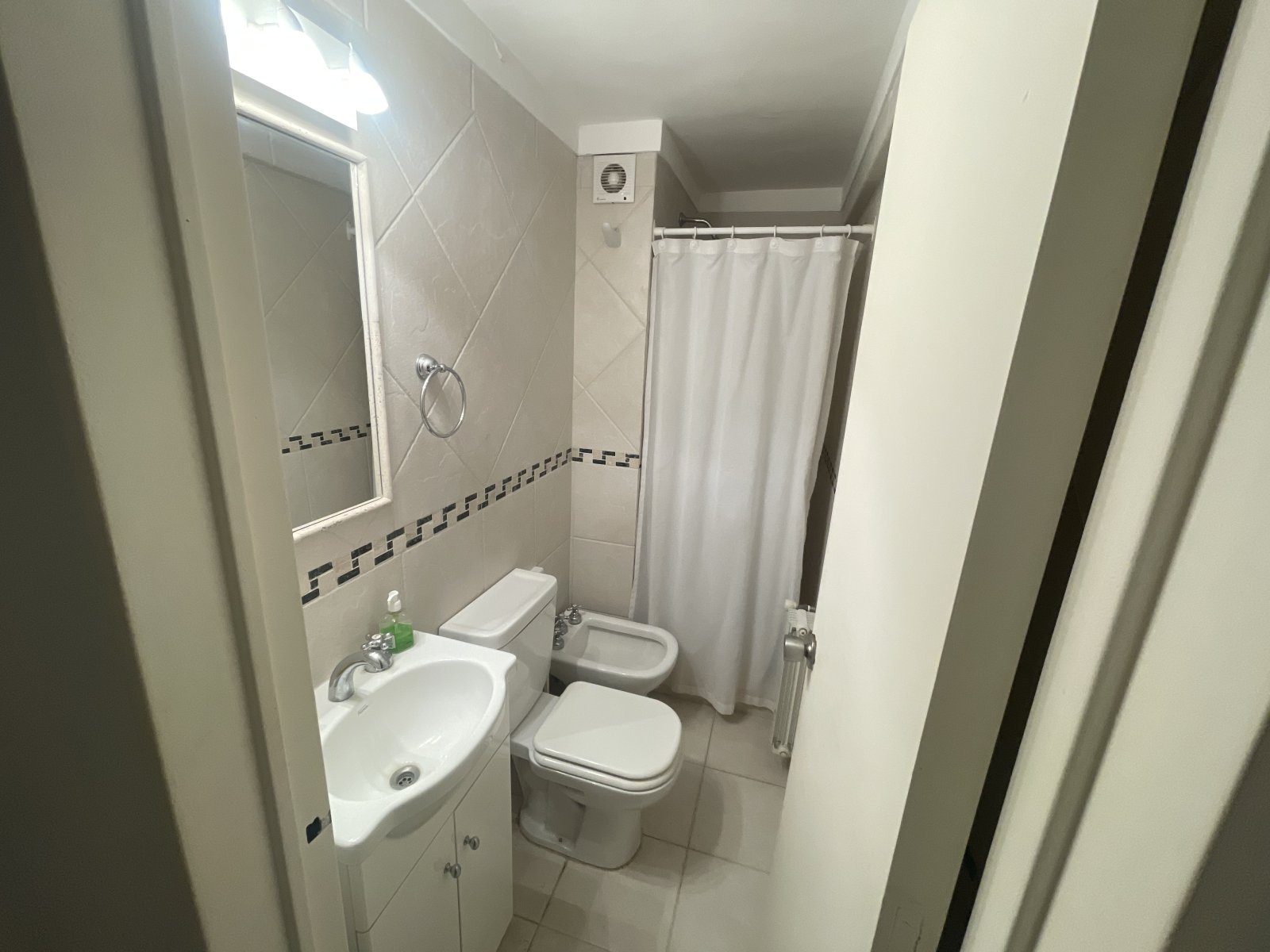 f0e9c411cef7070dfb0098b9bbbcf7a0