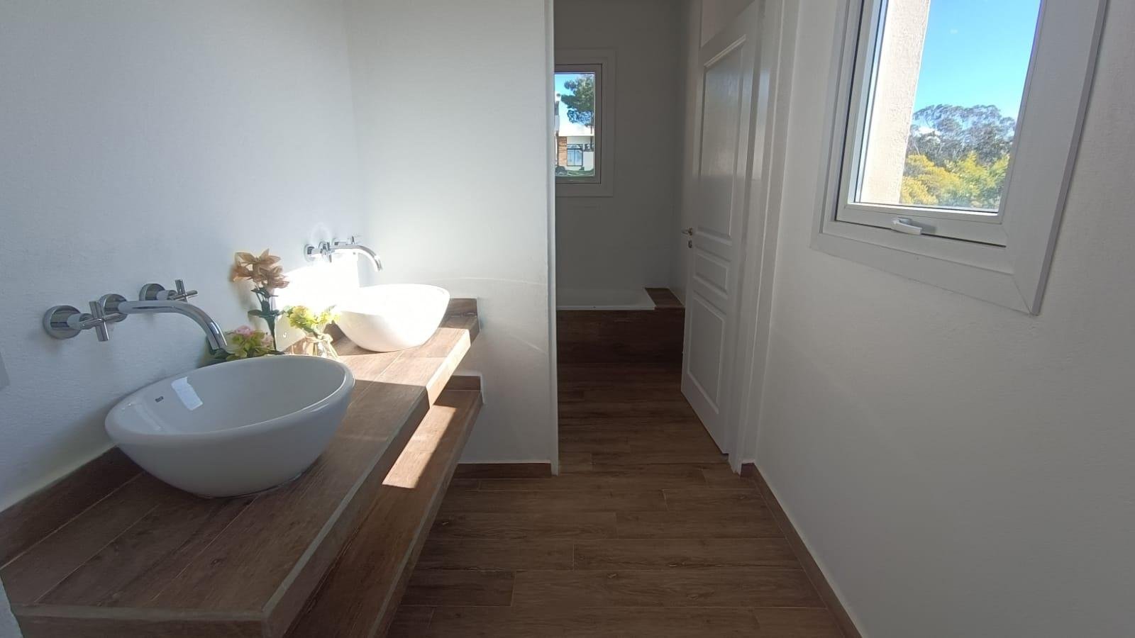 f4be69d45b614c9cd31ff55f3a549b12