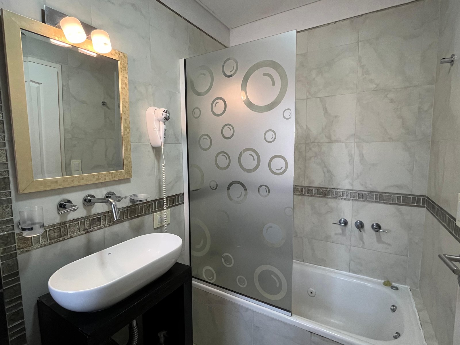 f56d59a8e7bf1a0f7321da93c26a71bf