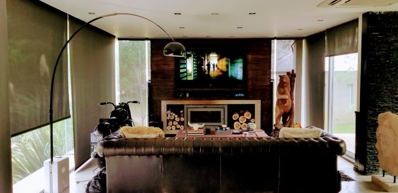 f58da5c9e3d878f2603424b10a850bb2