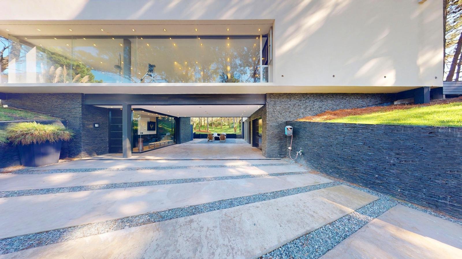 f6c6bdec7a8af32ca424059b76e4d378