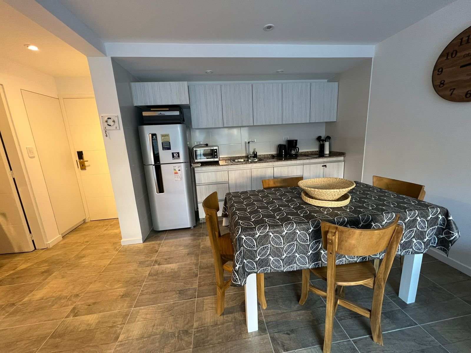 f82c3e2445d78aa3d990d115dbd028ca