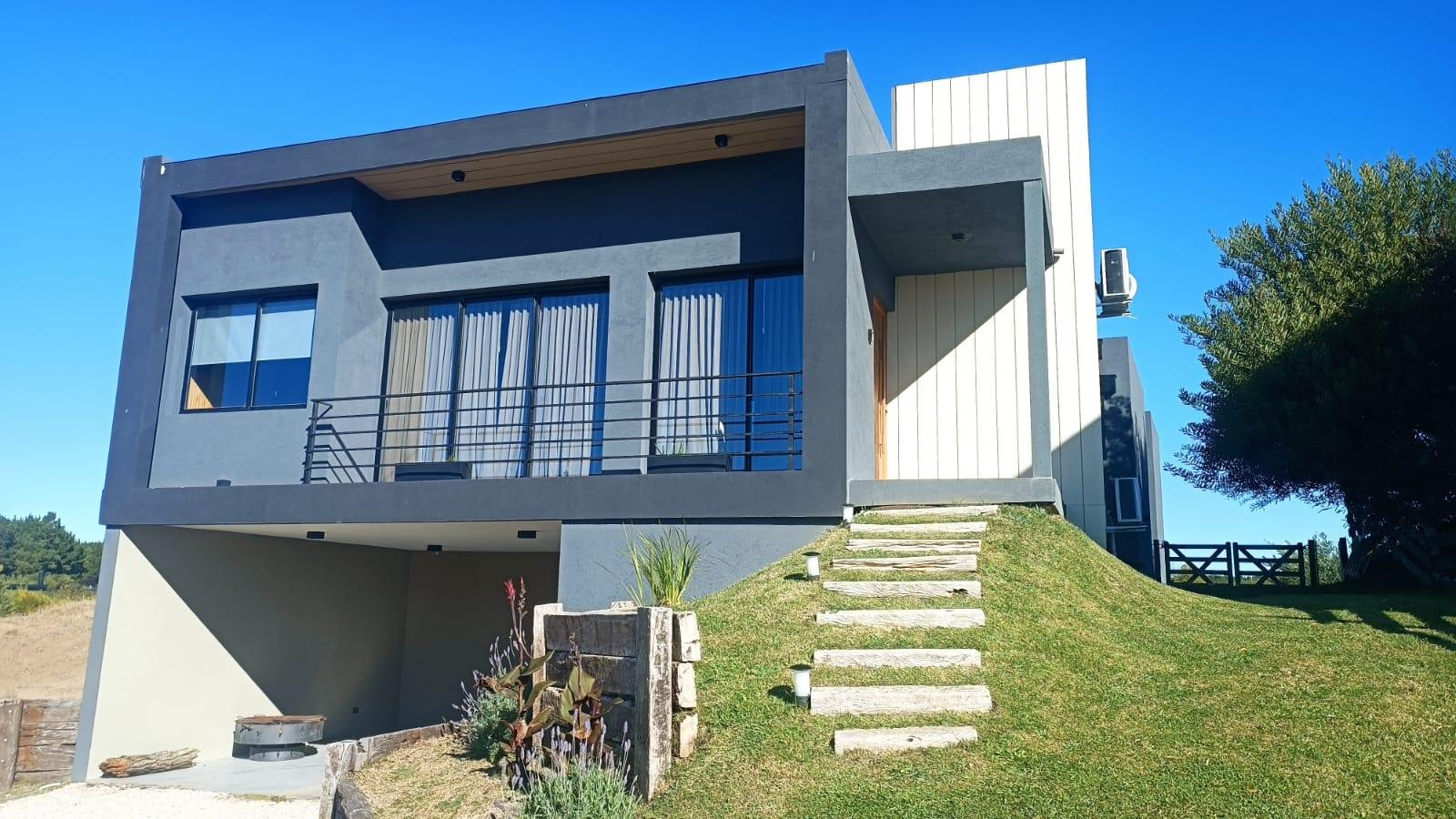 f95707b82297bc3e4a399c4f3cc0a8d4