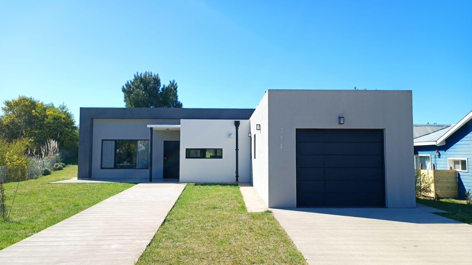 fd3cea4cc143cad2ba2fa50e4be99e92